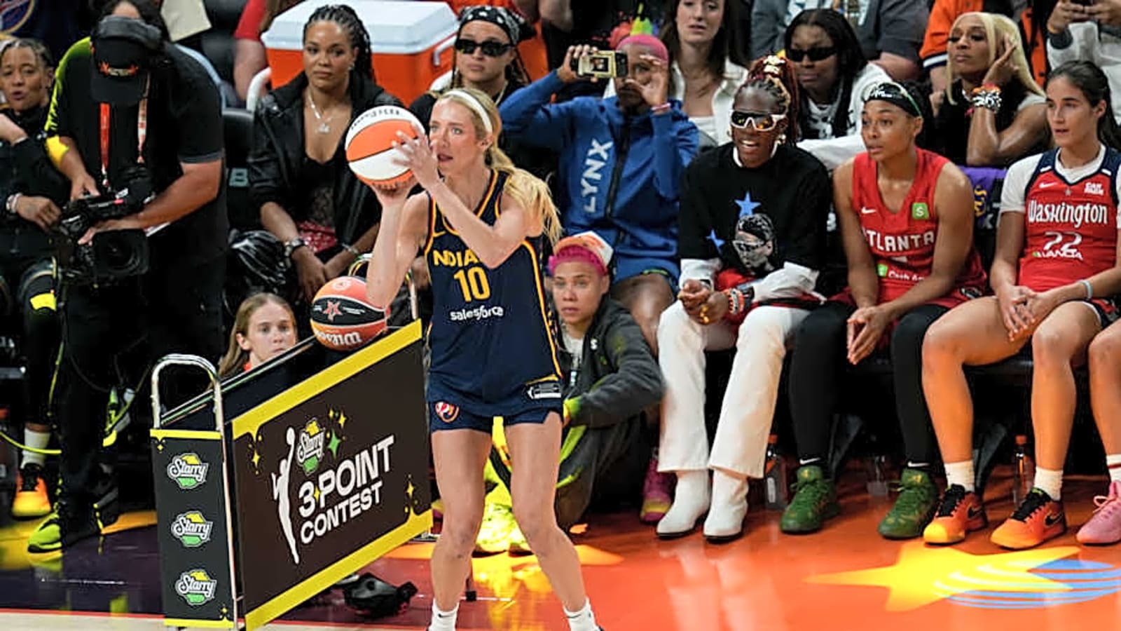 Lexie Hull Falls Short in WNBA Three-Point Contest
