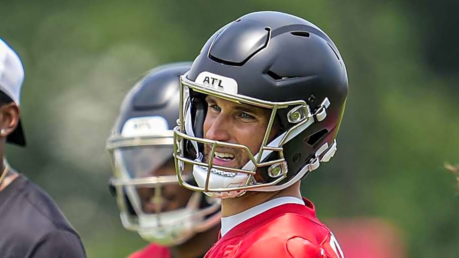 Falcons Coach Praises Former Spartan QB Cousins&#39; Character