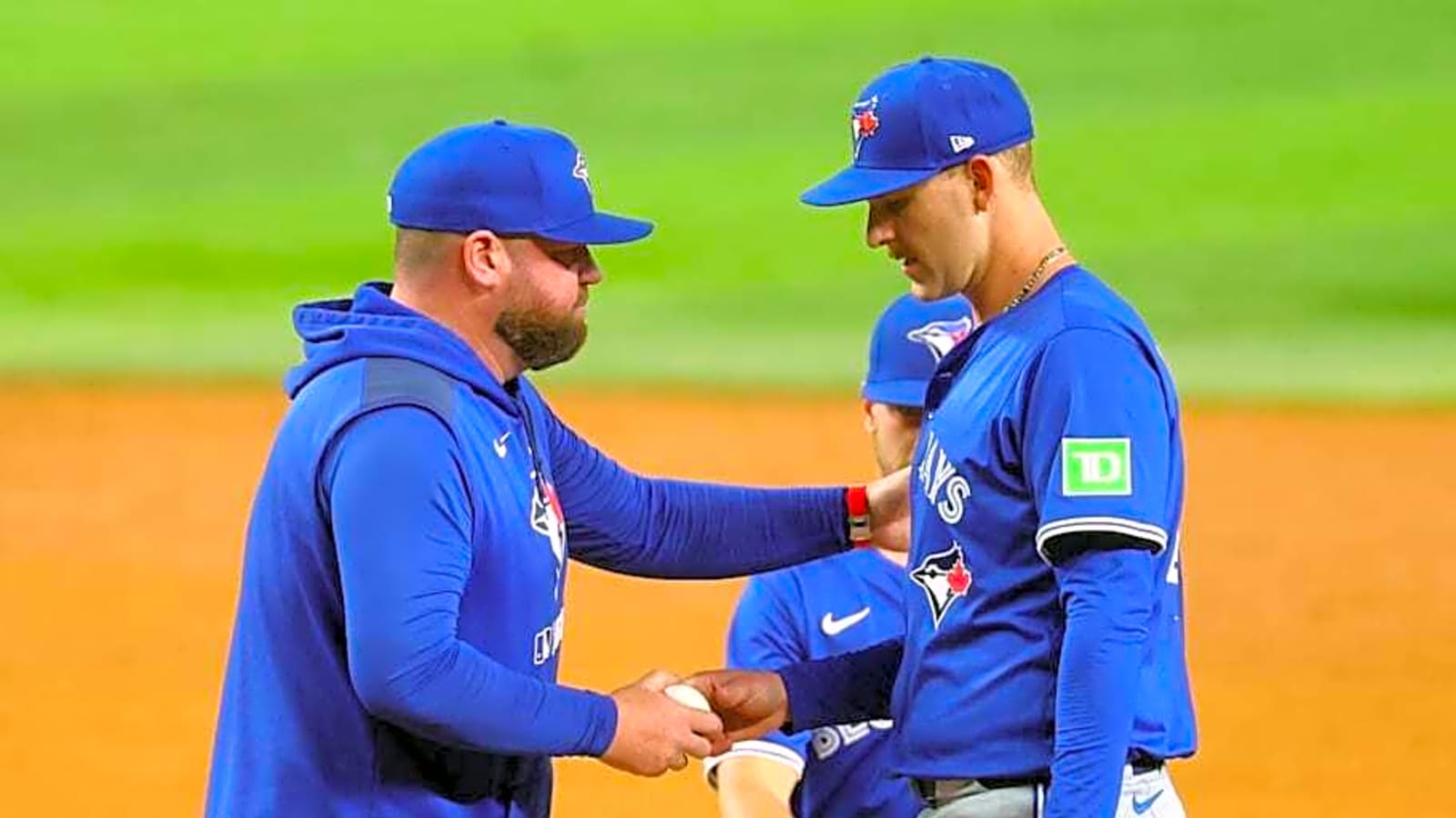 Toronto Blue Jays Pitcher Bowden Francis Hurts Shoulder, Heads to Injured List