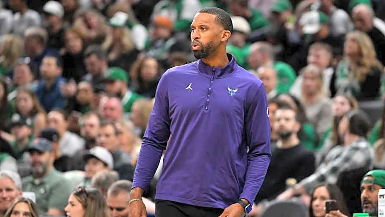 Trading down? NBA insider says the Charlotte Hornets are taking calls
