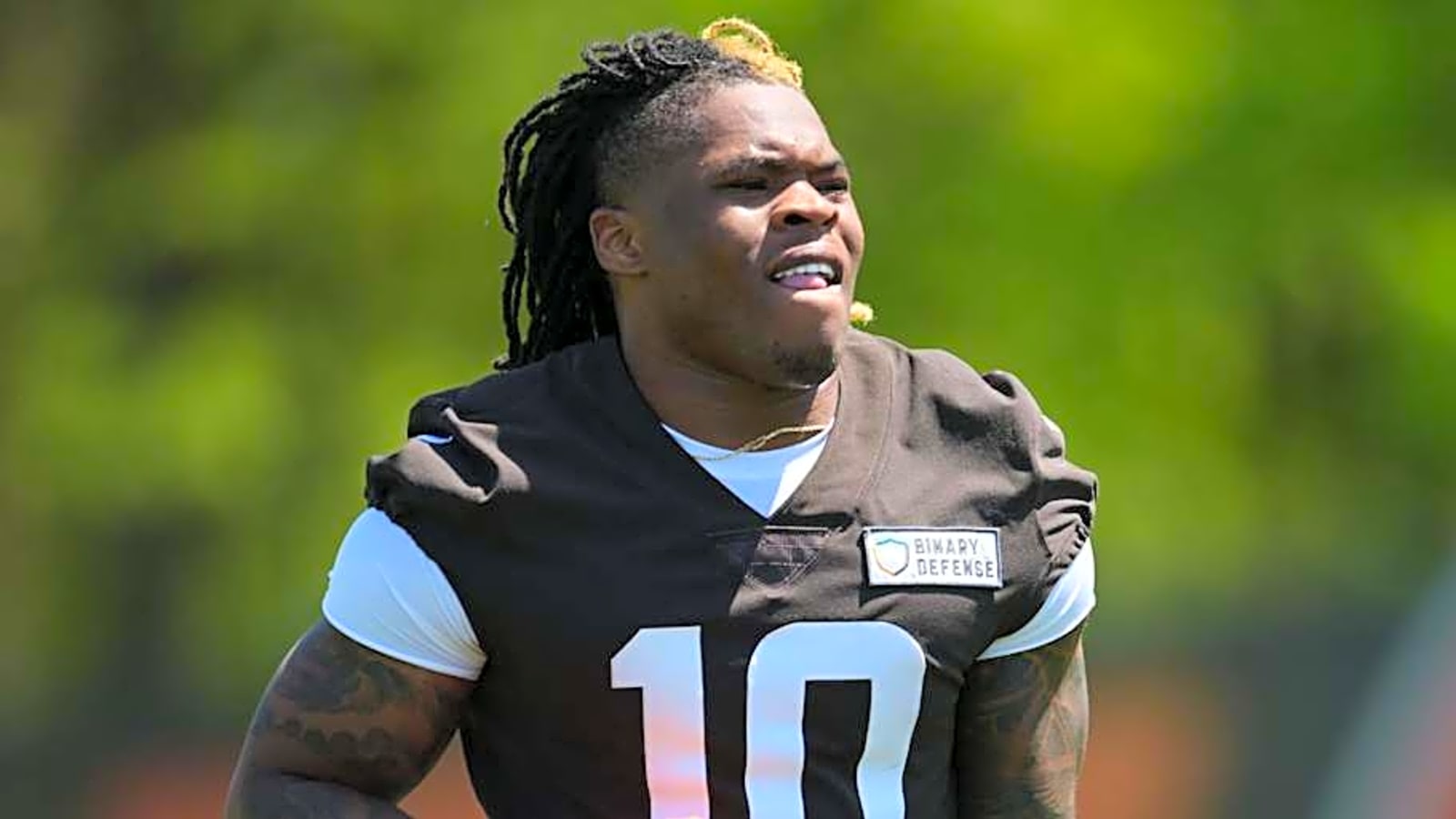 Insider Pitches Wild Scenario for Browns RB Quinshon Judkins