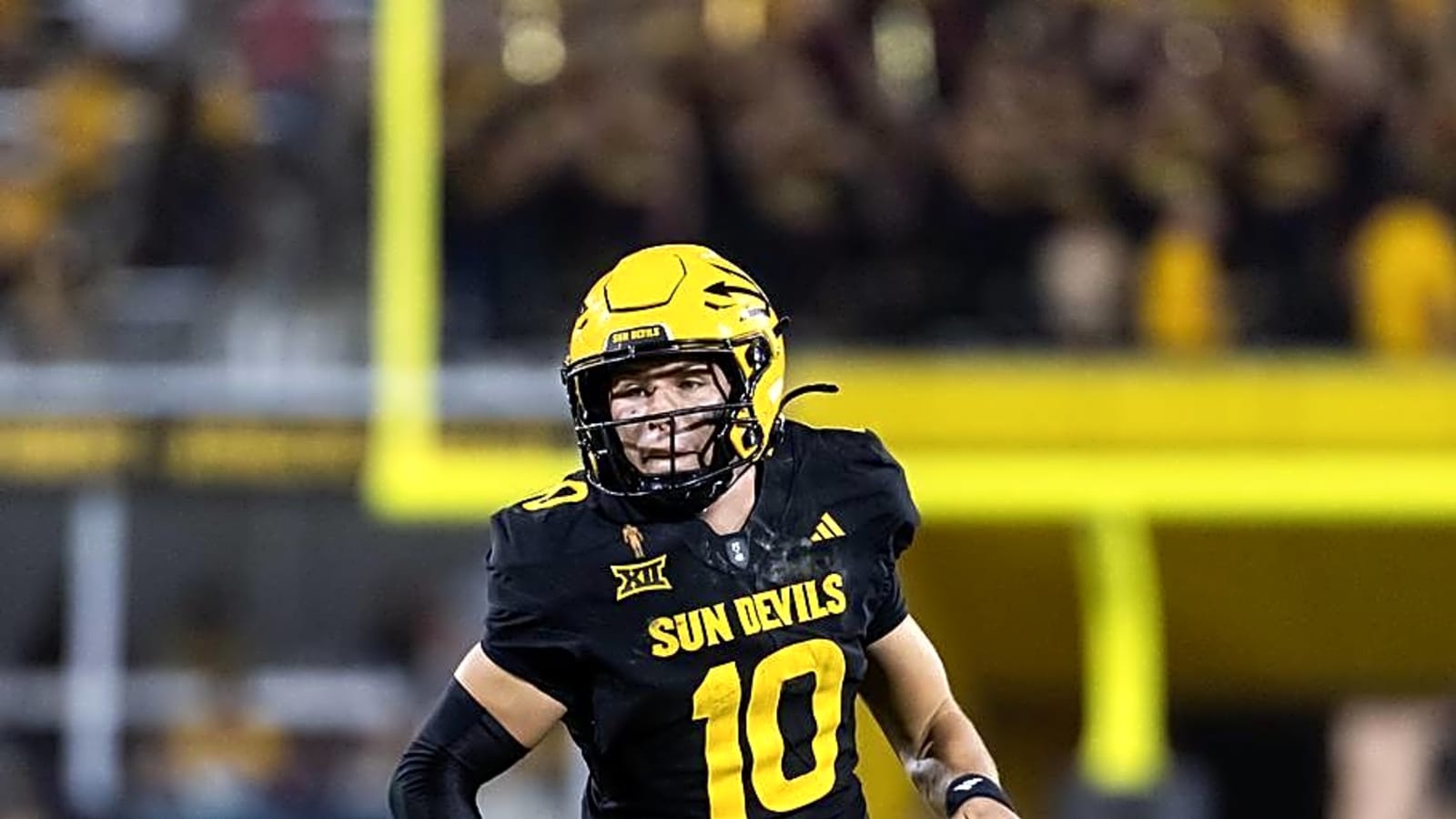 High-Profile College Football QB Snubbed in Top 10 Rankings