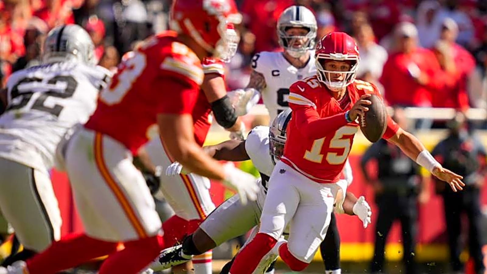 Chiefs Kingdom Reacts to Team&#39;s Humiliation of Rival