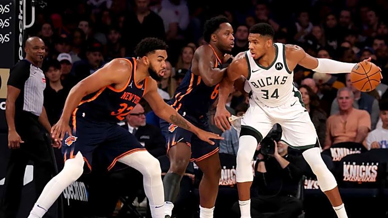 Bill Simmons Pitches Wild Knicks Trade