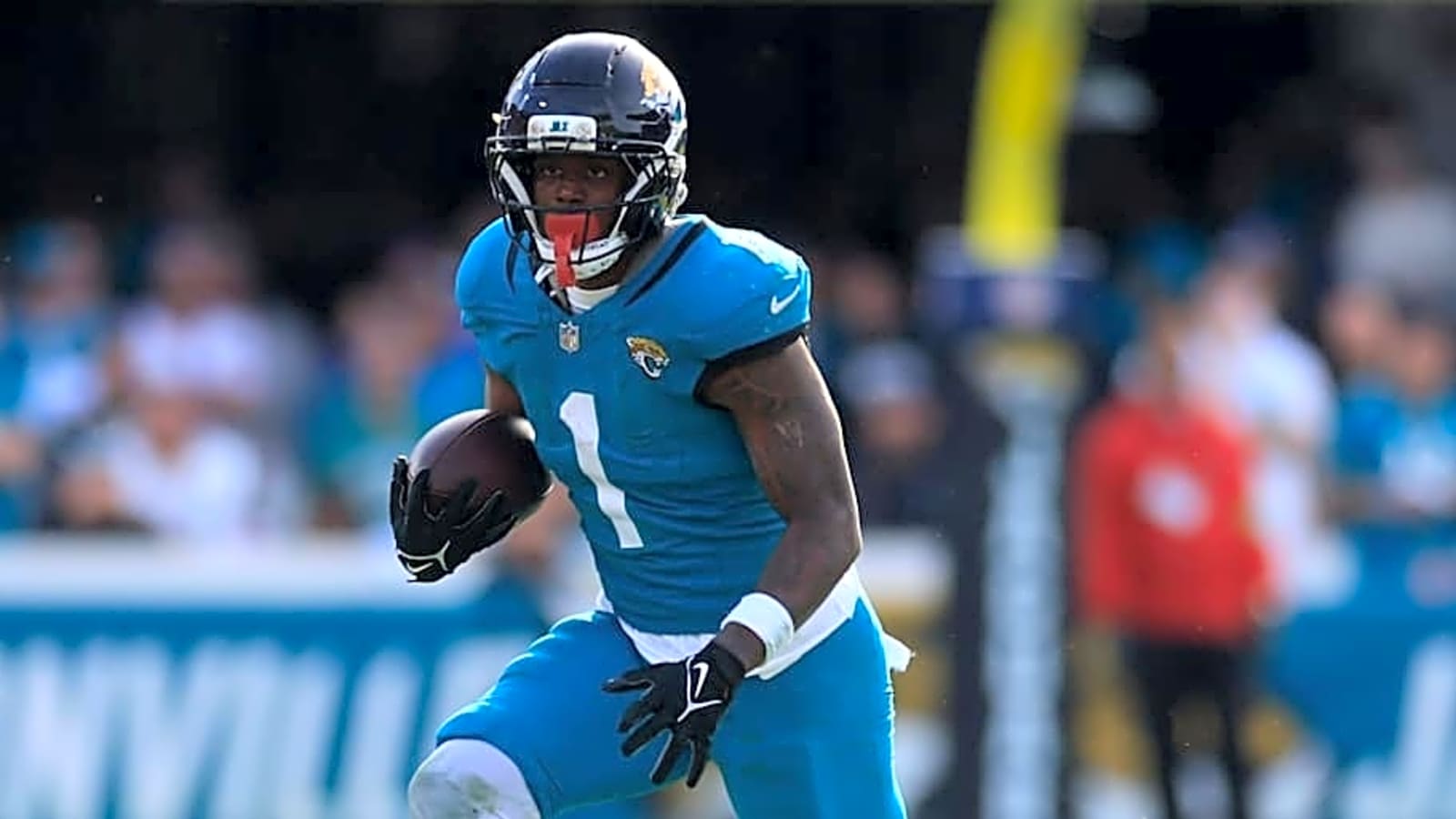 Why Chiefs Could Sign Travis Etienne This Offseason