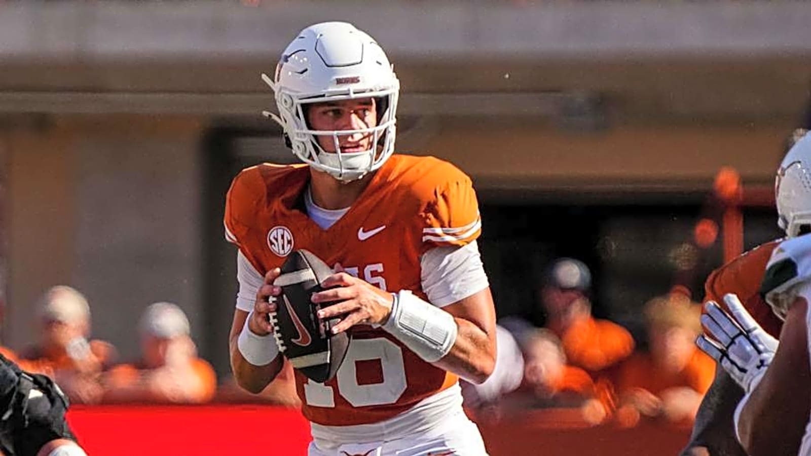 Arch Manning, Multiple Texas Longhorns Attend Ryan Wingo&#39;s Camp