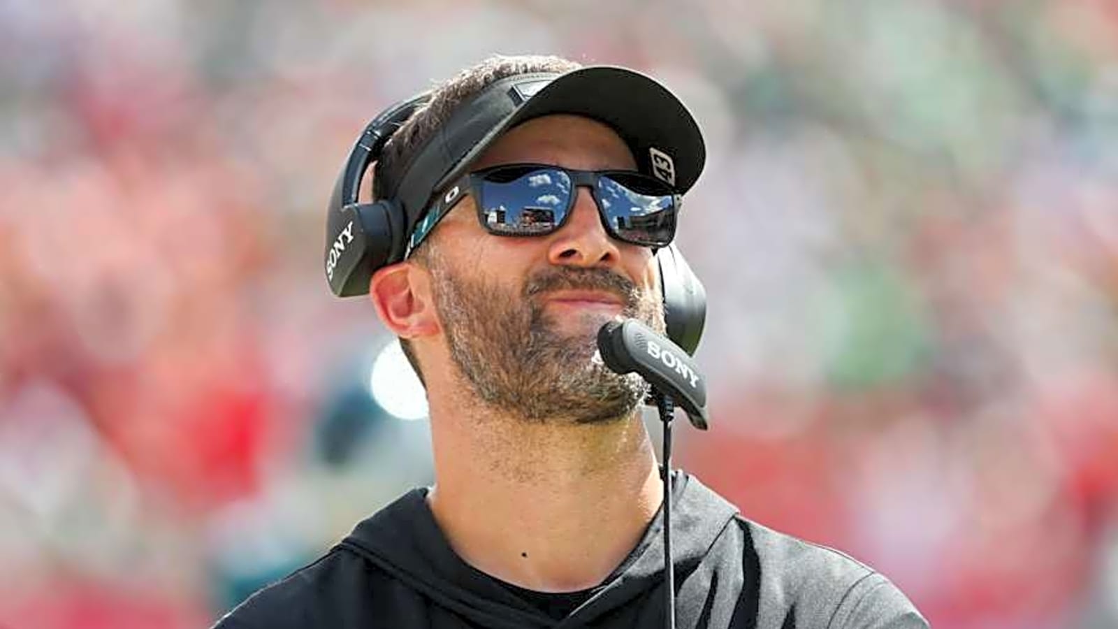 Cameras catch Eagles coach taking shots at Buccaneers QB Baker Mayfield