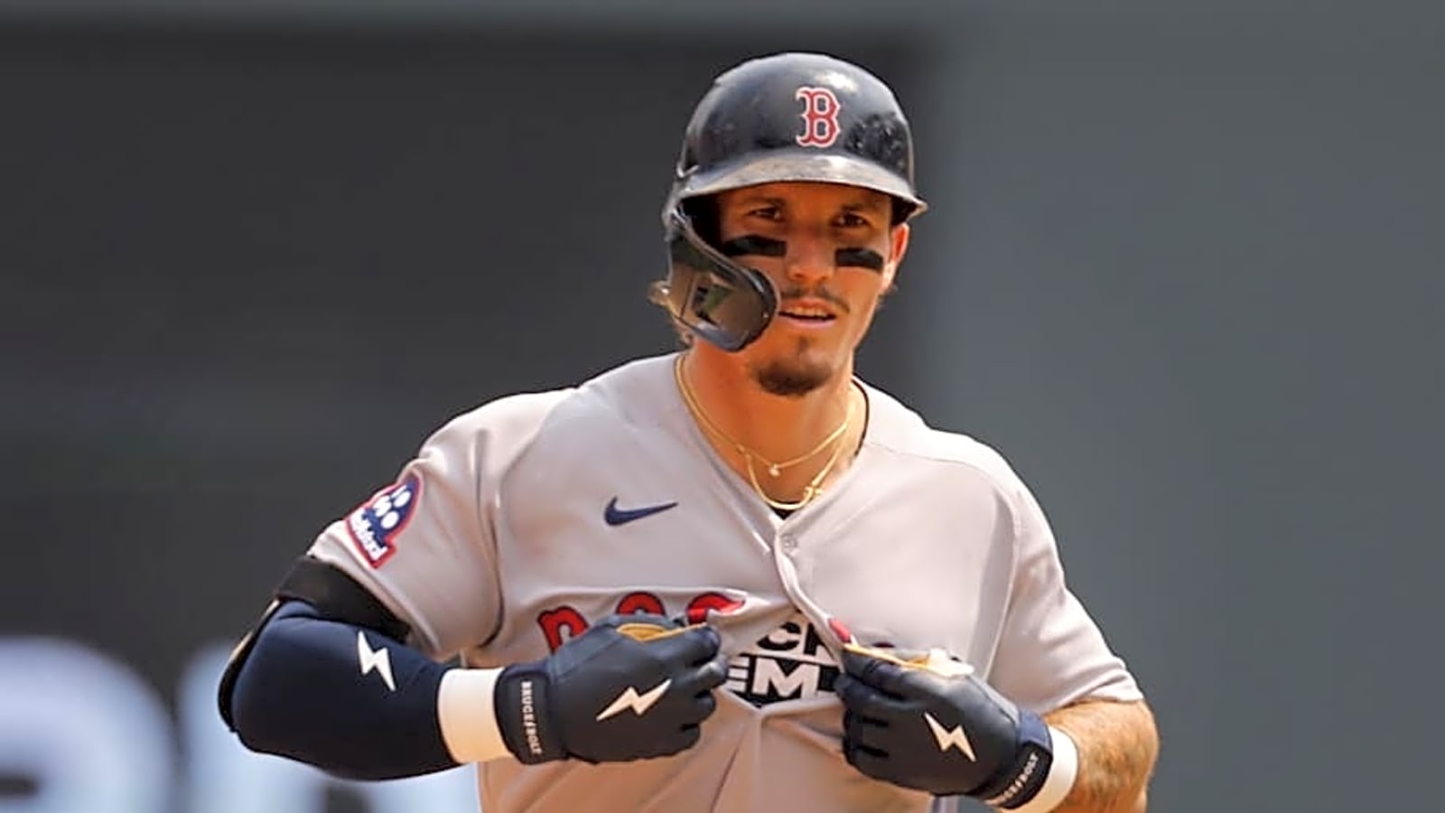 Red Sox Coach Takes Firm Jarren Duran Stance After Latest Fan Incident