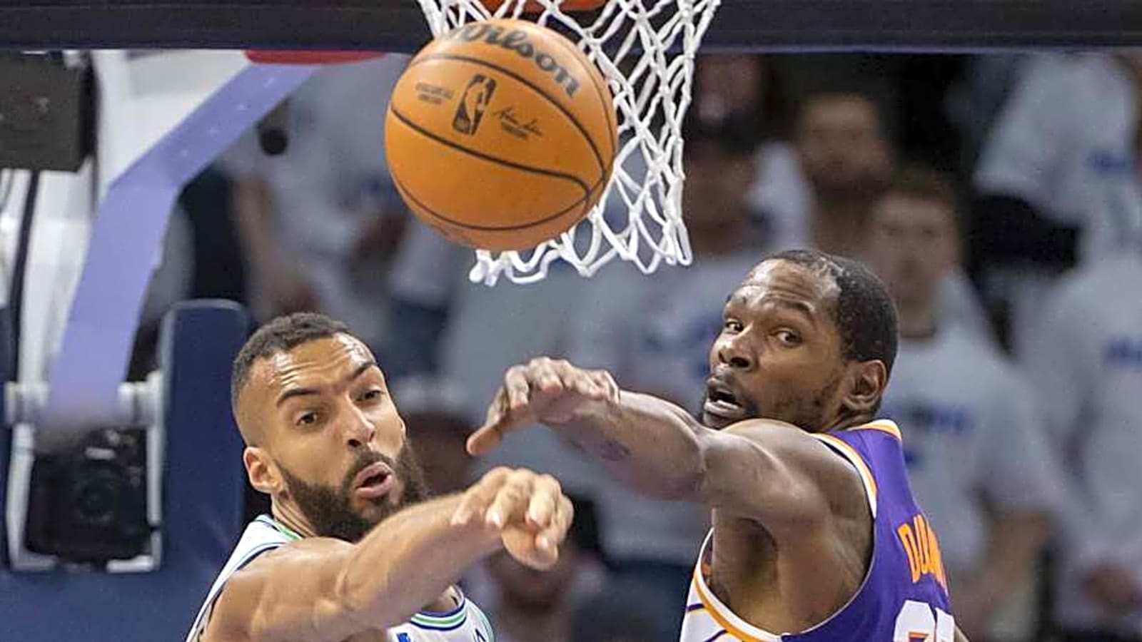 Details emerge on Wolves&#39; rumored trade offer for Kevin Durant
