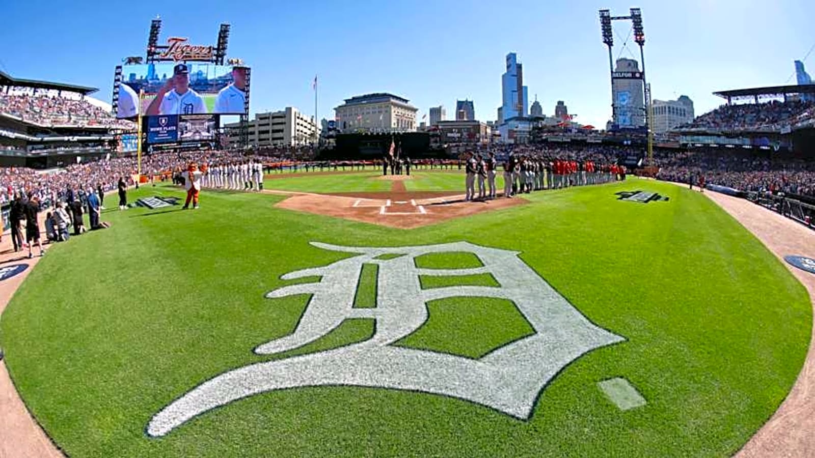 Tigers Young Superstar Prospect Goes Down With Scary Looking Arm Injury
