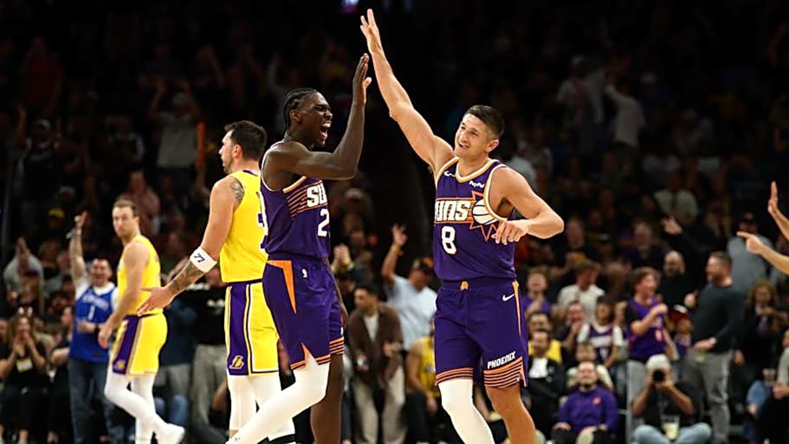 Suns Praise Rookie After Big Minutes vs Lakers