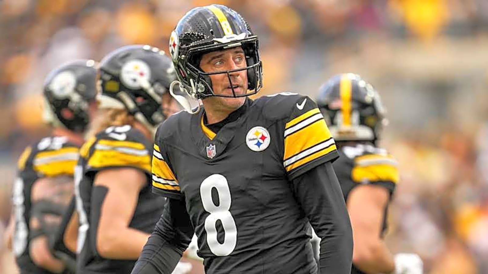 Steelers Lose Aaron Rodgers for Bears Game