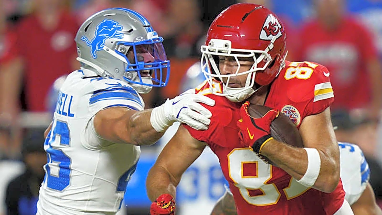 Patrick Mahomes Leads Chiefs to Statement Win vs Lions