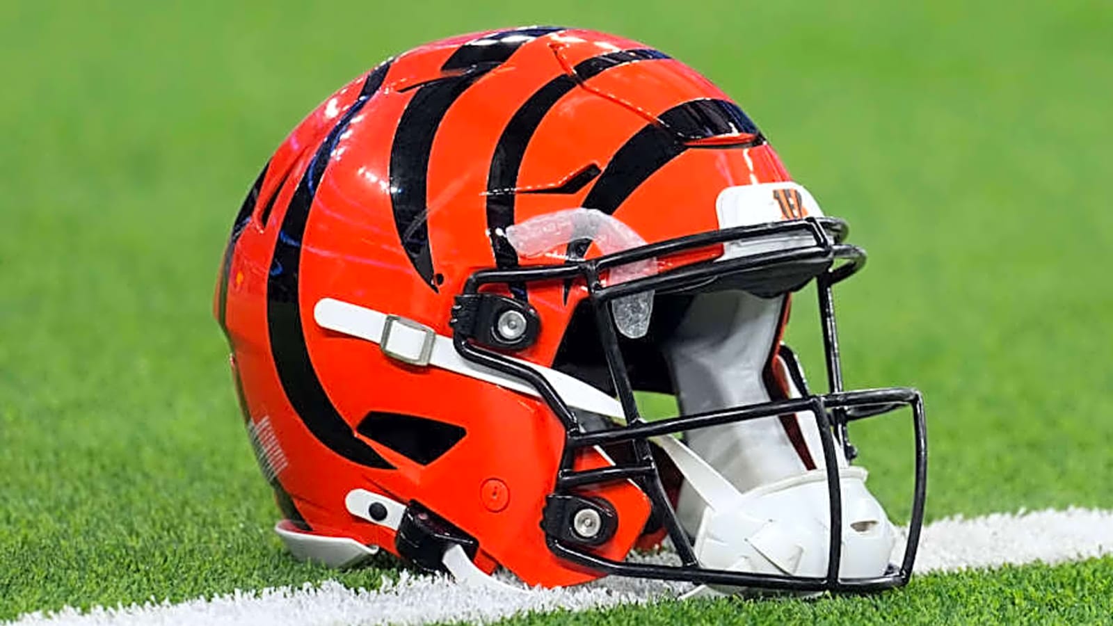 Houston Texans, Cincinnati Bengals Linked to Intriguing WR Trade