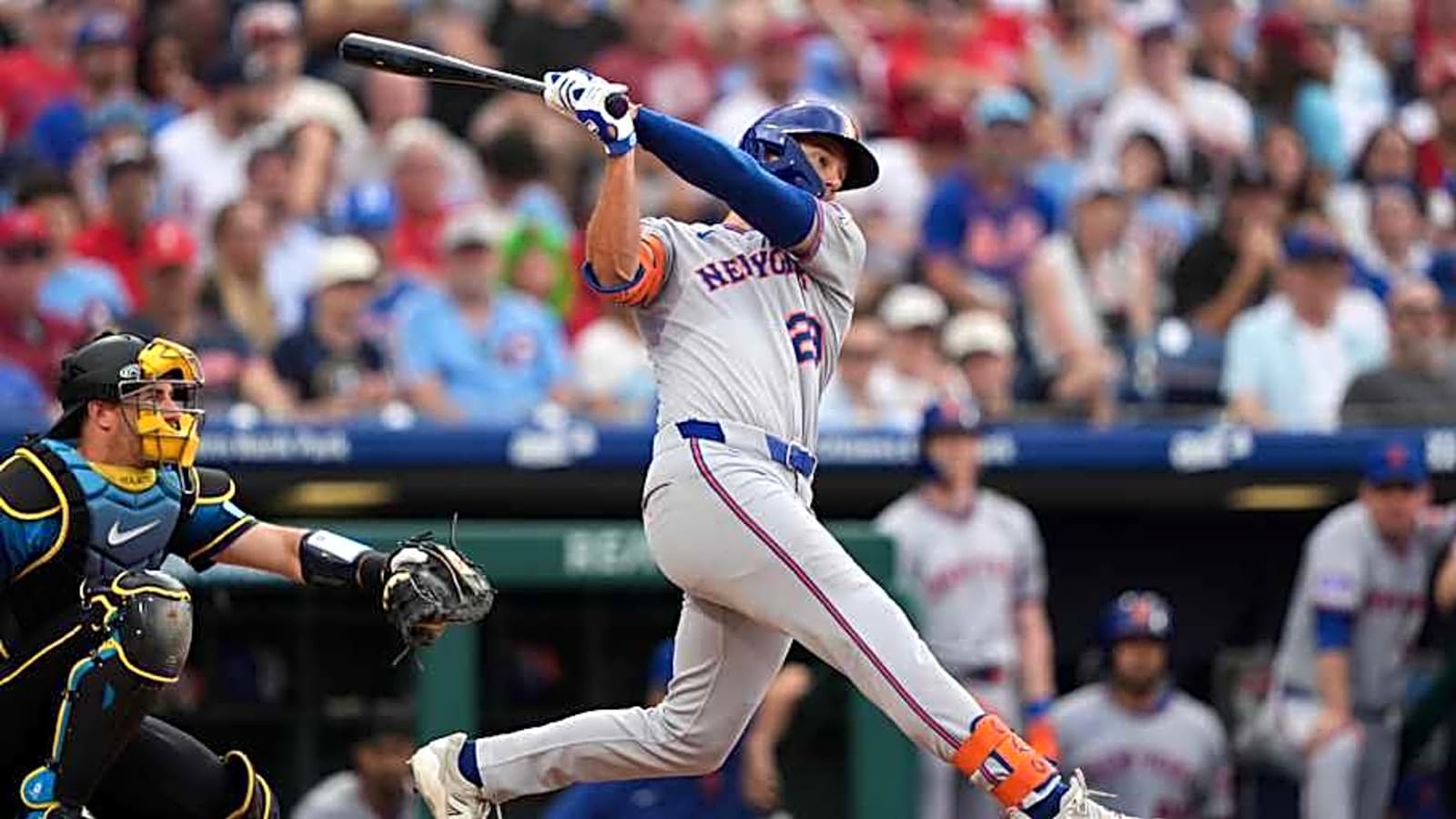 Mets Outfielder Scratched From Tuesday’s Game With Knee Injury