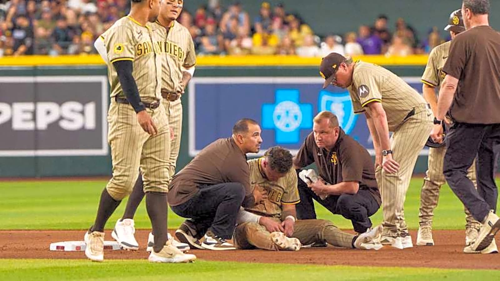 Padres Manager Speaks on Play That Injured Jackson Merrill