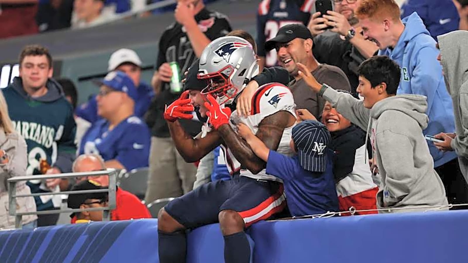 Patriots Rookie WR Finishes Preseason With Bang