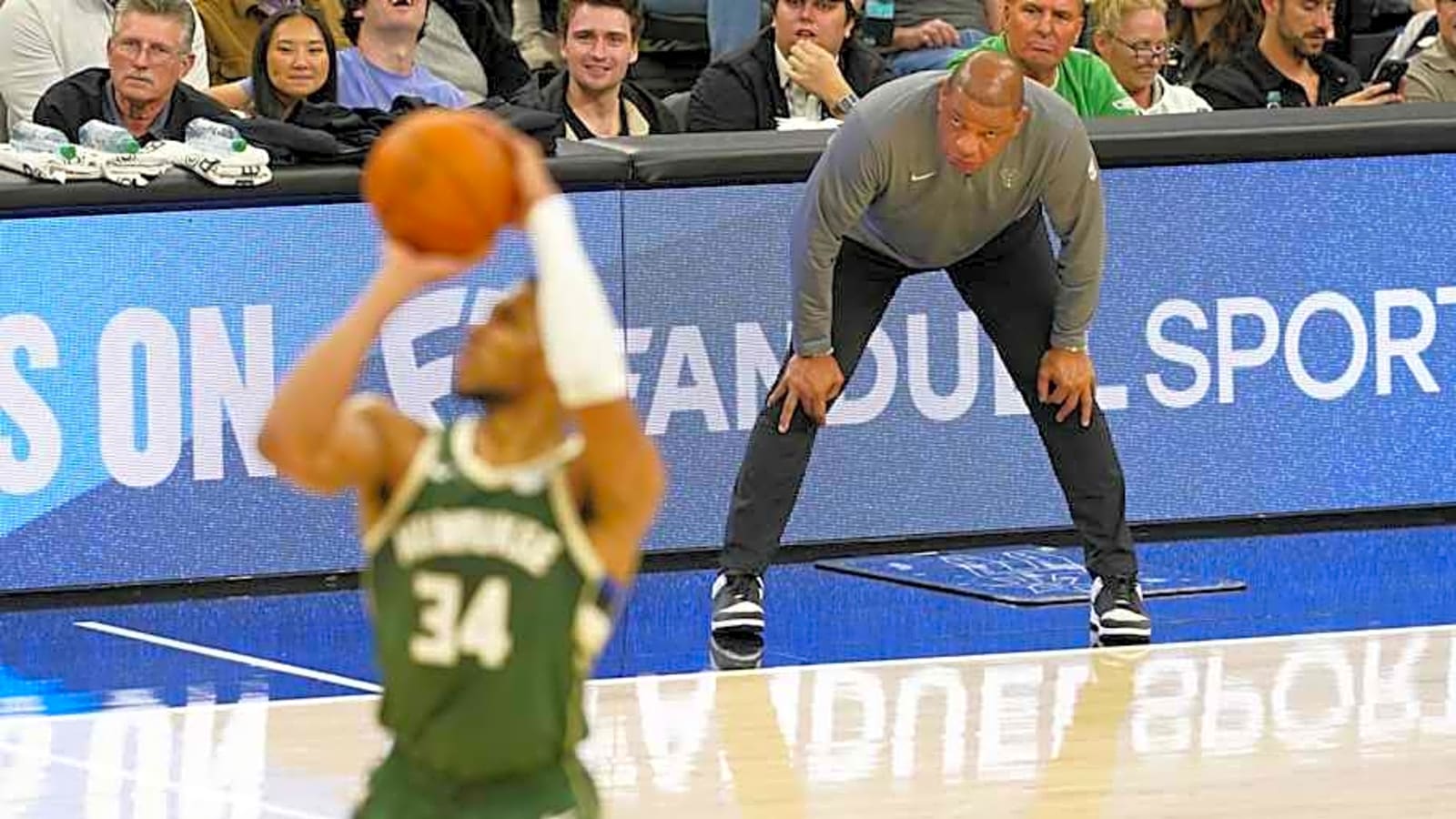 Bucks mired in mediocrity even with Giannis back