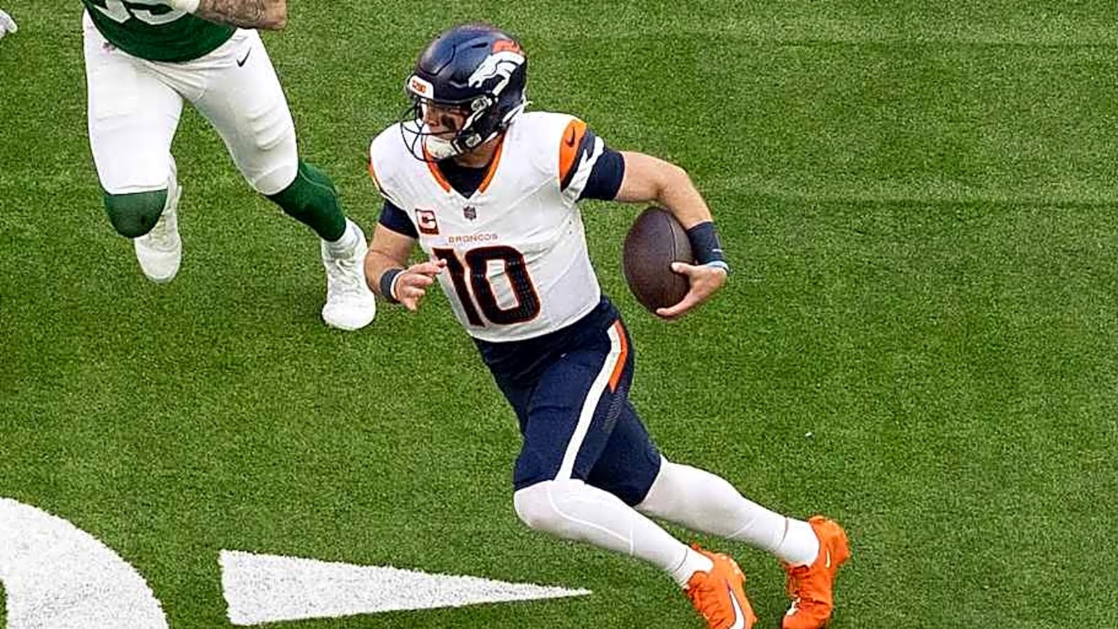Broncos HC Sean Payton Had a Priceless Reaction to Bo Nix Bulldozing a Jets Defender