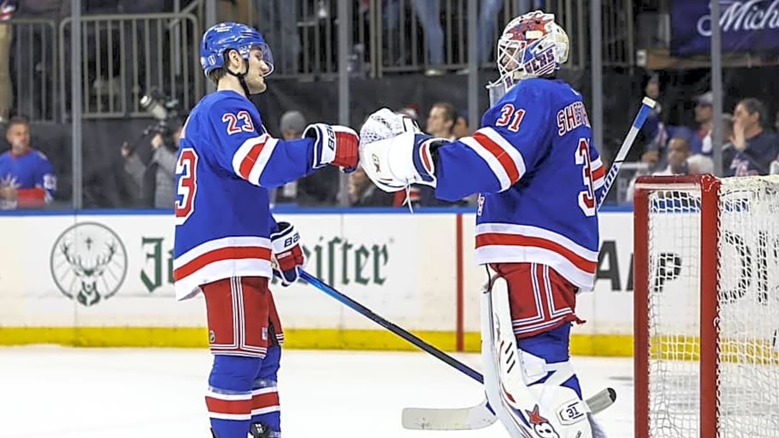 Rangers Get Major Reinforcements Back vs. Flyers