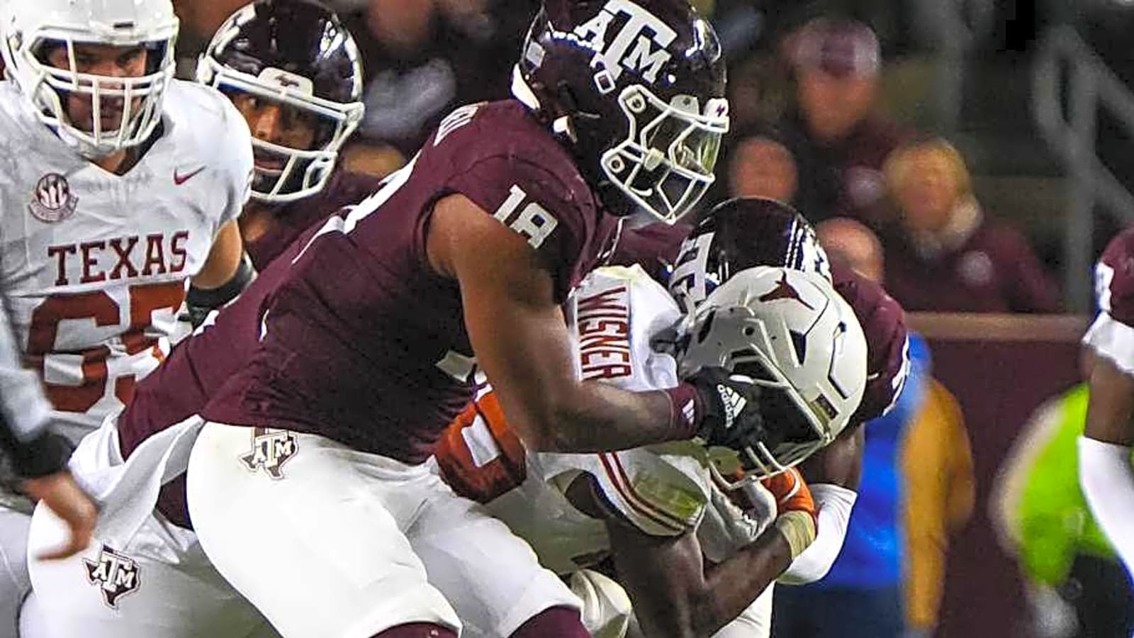 New Kickoff Date Announced for Texas A&M Aggies vs. Texas Longhorns
