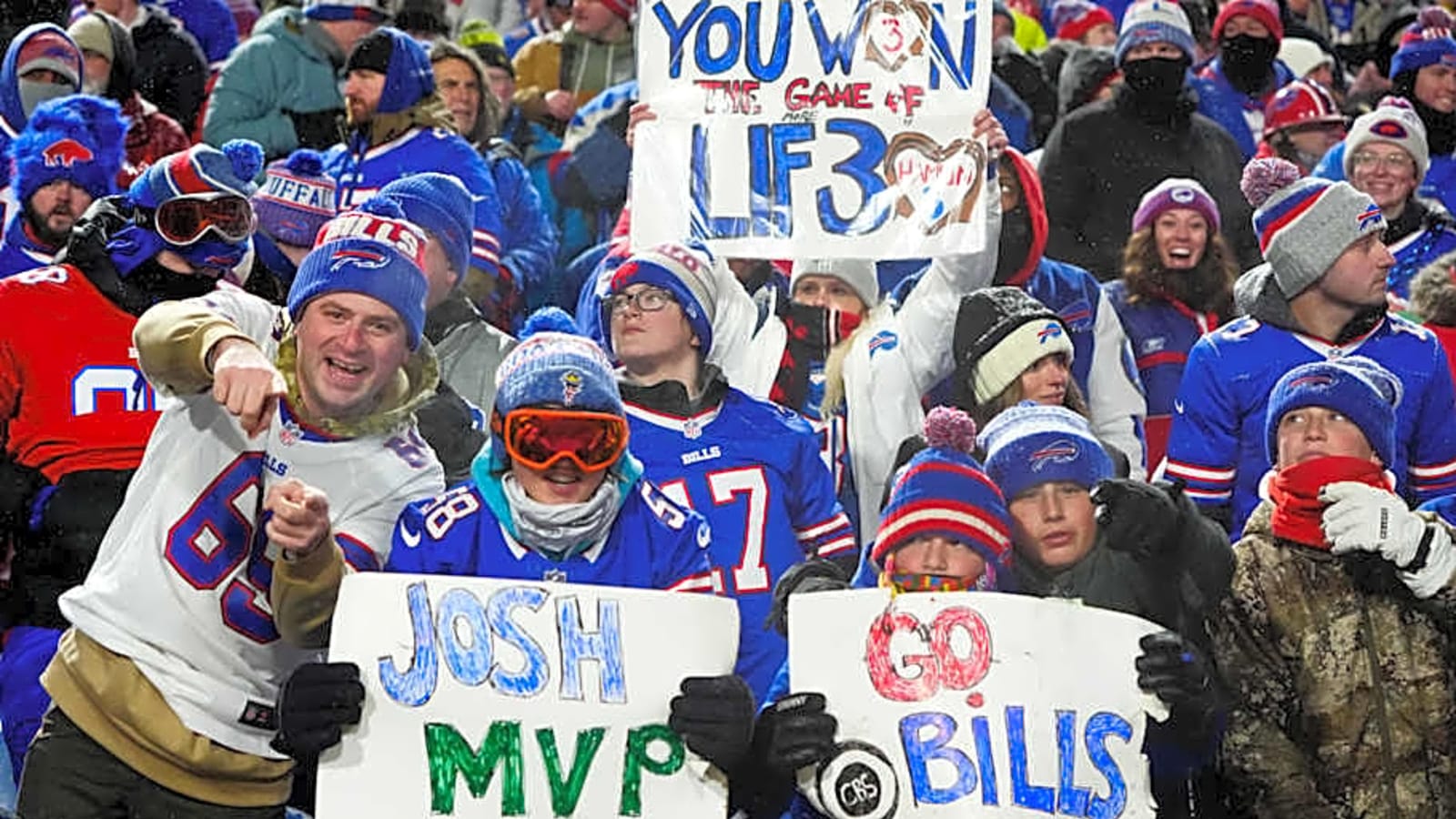 Epic limited edition Labatt Blue collectible can designs commemorating iconic moments from Buffalo Bills history