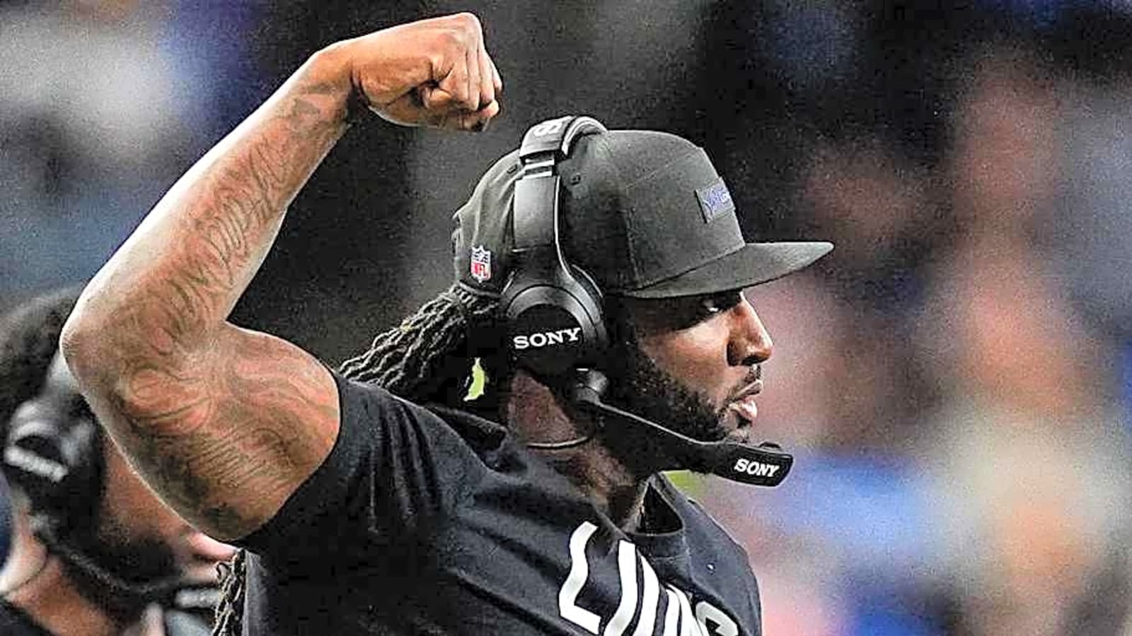 Lions Fans Praise Kelvin Sheppard for Shutting Down Baker Mayfield