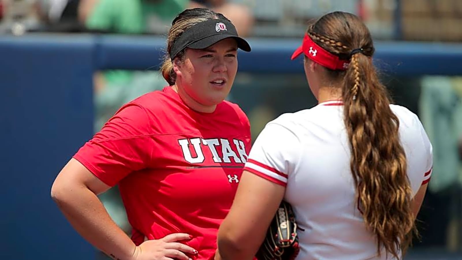 Former Oklahoma Star Paige Parker Reunites With Melyssa Lombardi, Sydney Romero at Oregon