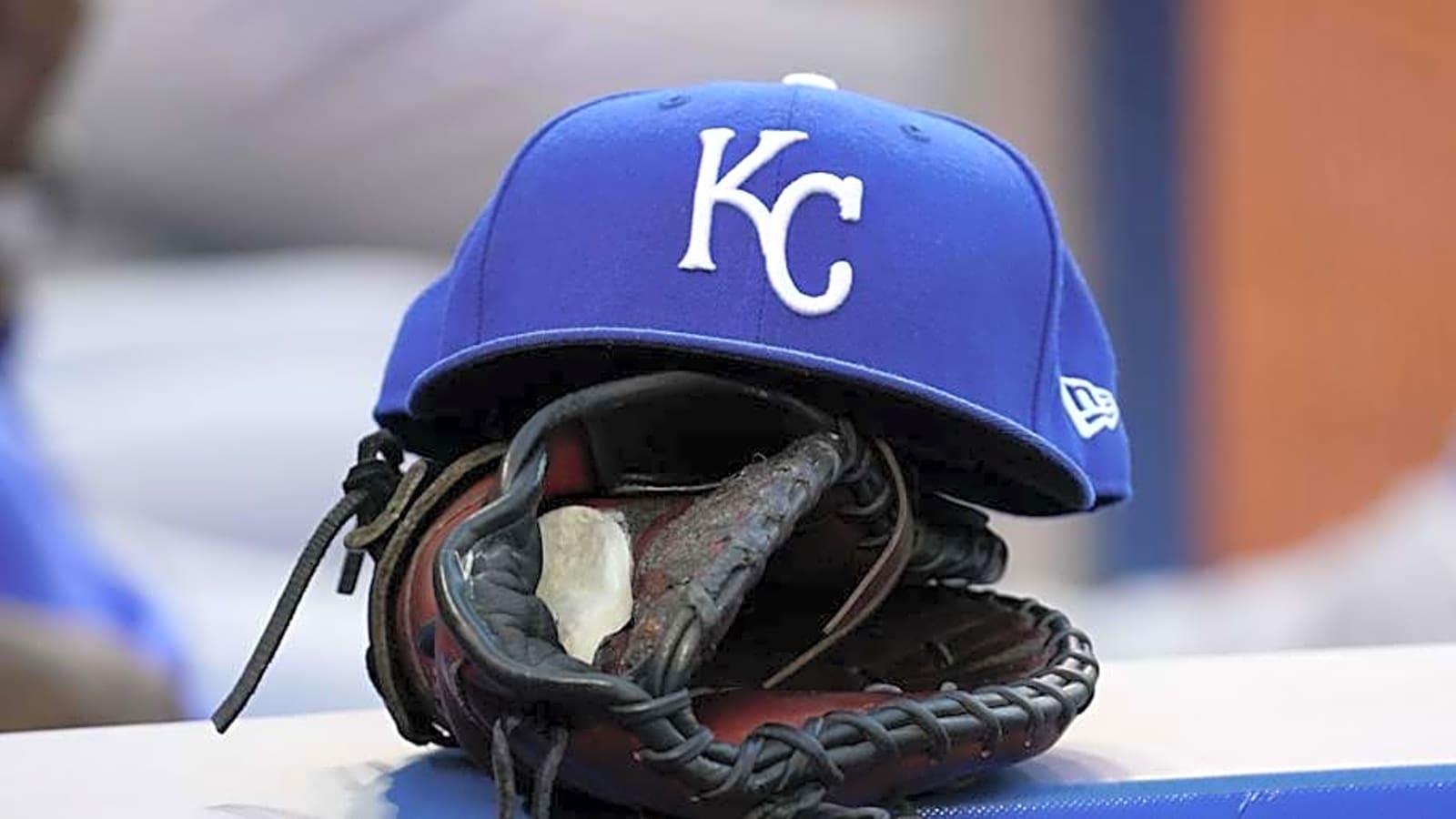Royals Writer Raises Concern Over Veteran Reliever&#39;s Slow Start