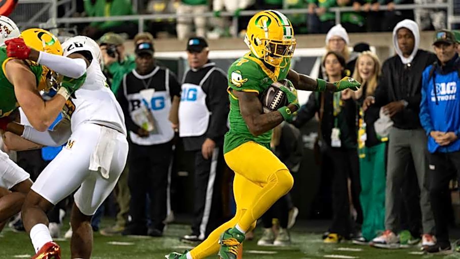 6 Oregon Ducks In College Football Top-150 Rankings? Isaiah World, Evan Stewart, Makhi Hughes