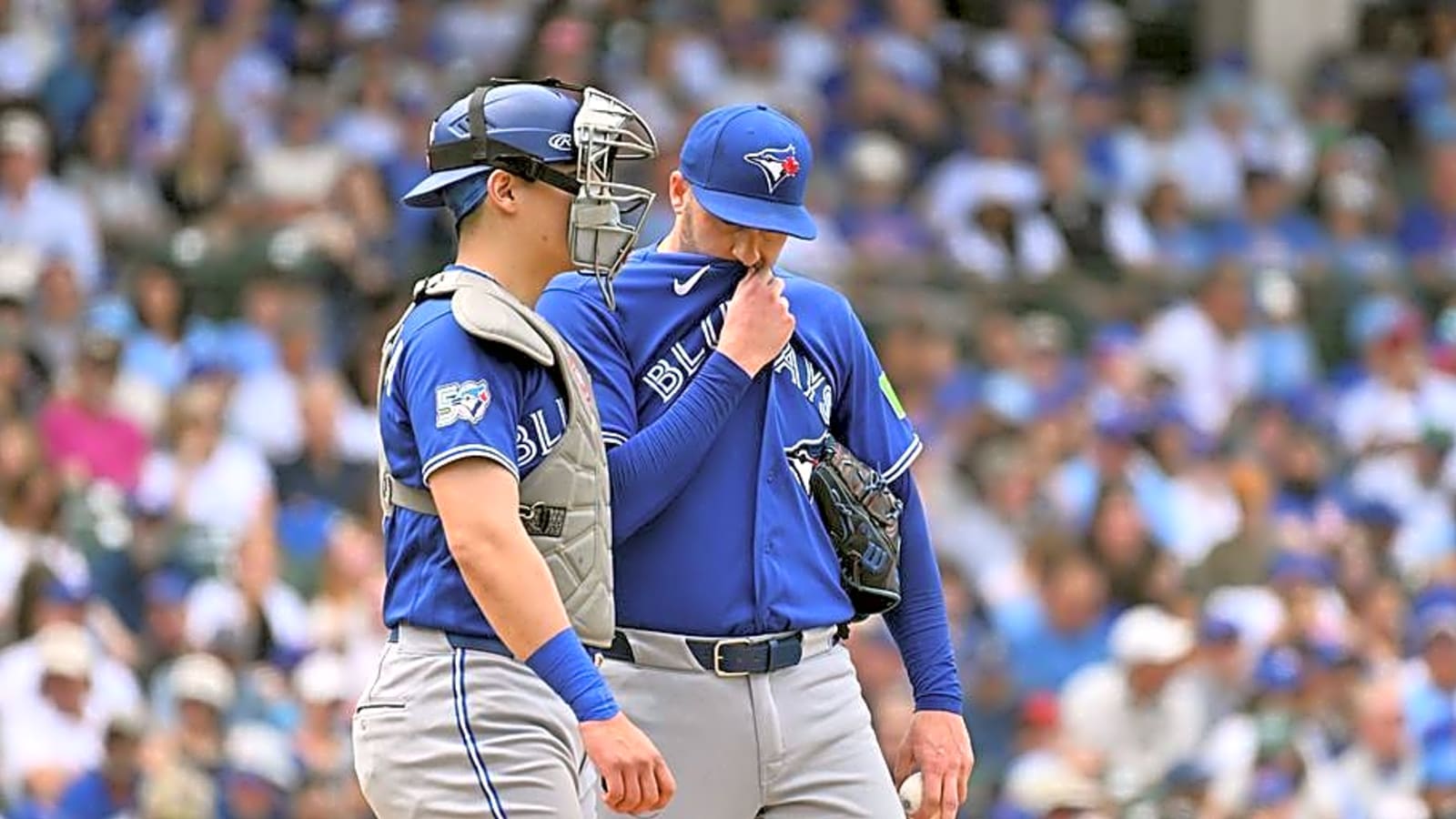 Blue Jays Face Key Decisions in Rebuilding Their Bullpen