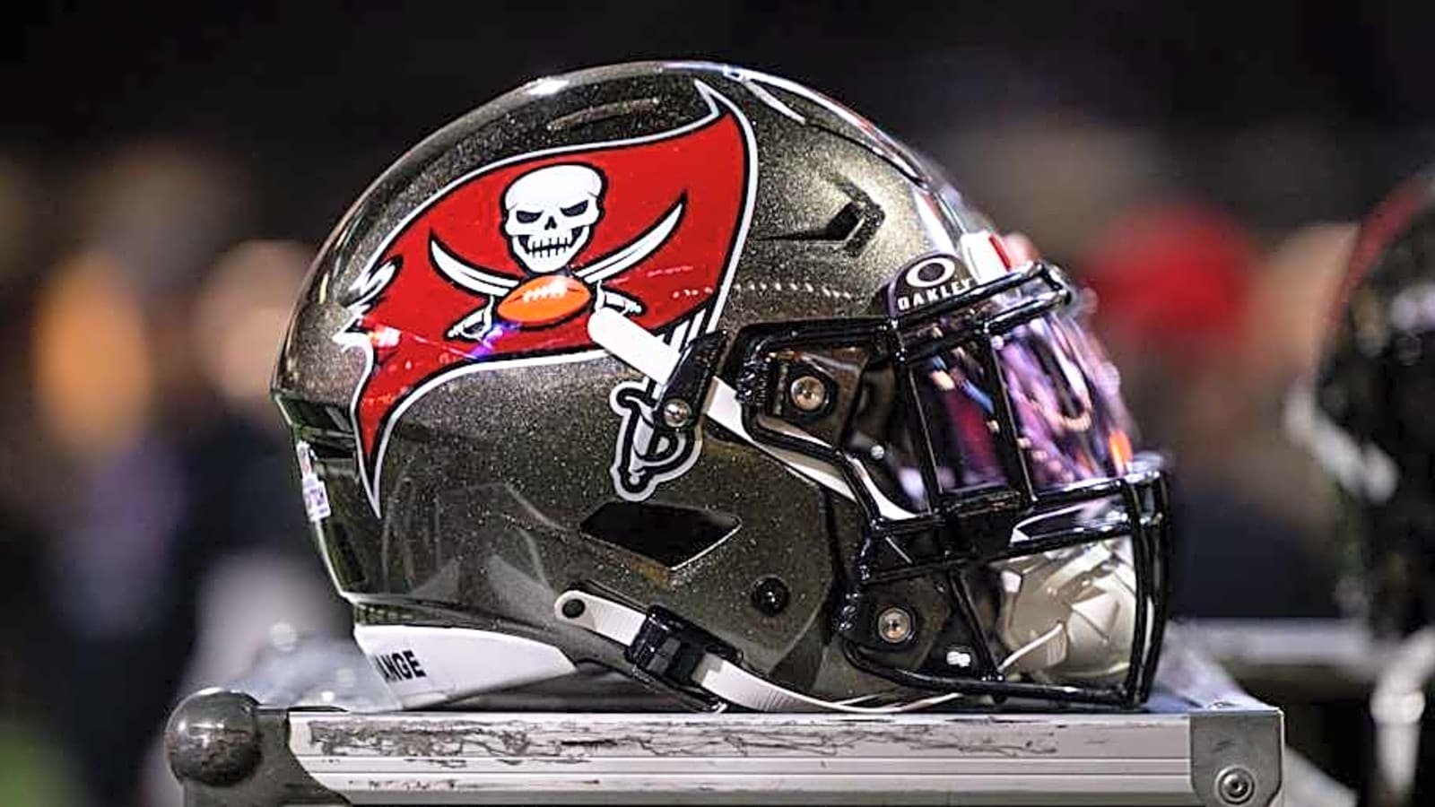 Tampa Bay Buccaneers defensive linemen cracks ESPN top 10 list
