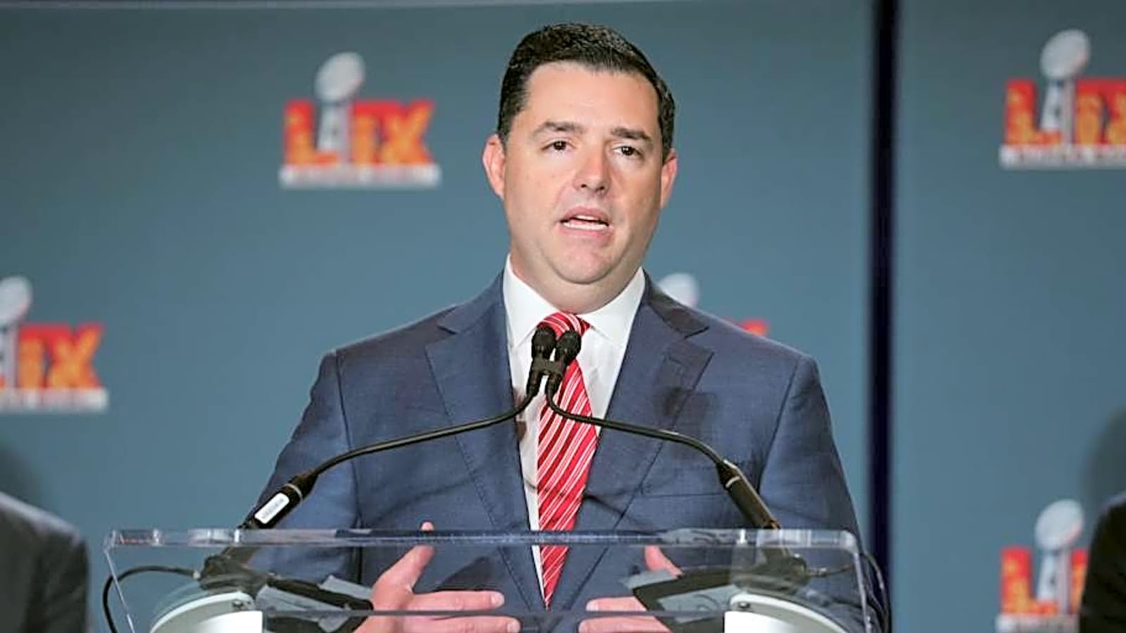 The 49ers Should Spend their Cap Space and Go All-In this Year
