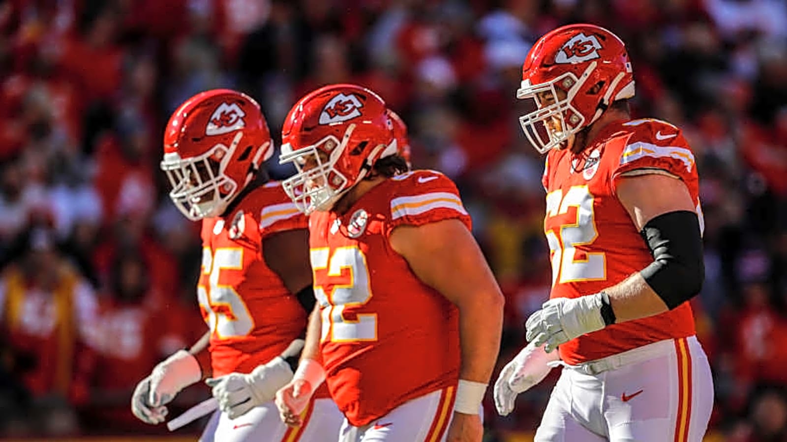 Joe Thuney&#39;s exit leaves Creed Humphrey and Trey Smith with a significant burden