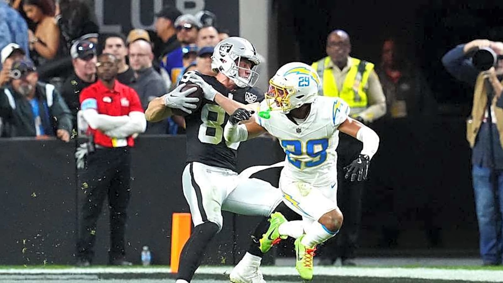 Are Raiders and Chargers the NFL&#39;s Best Rivalry?