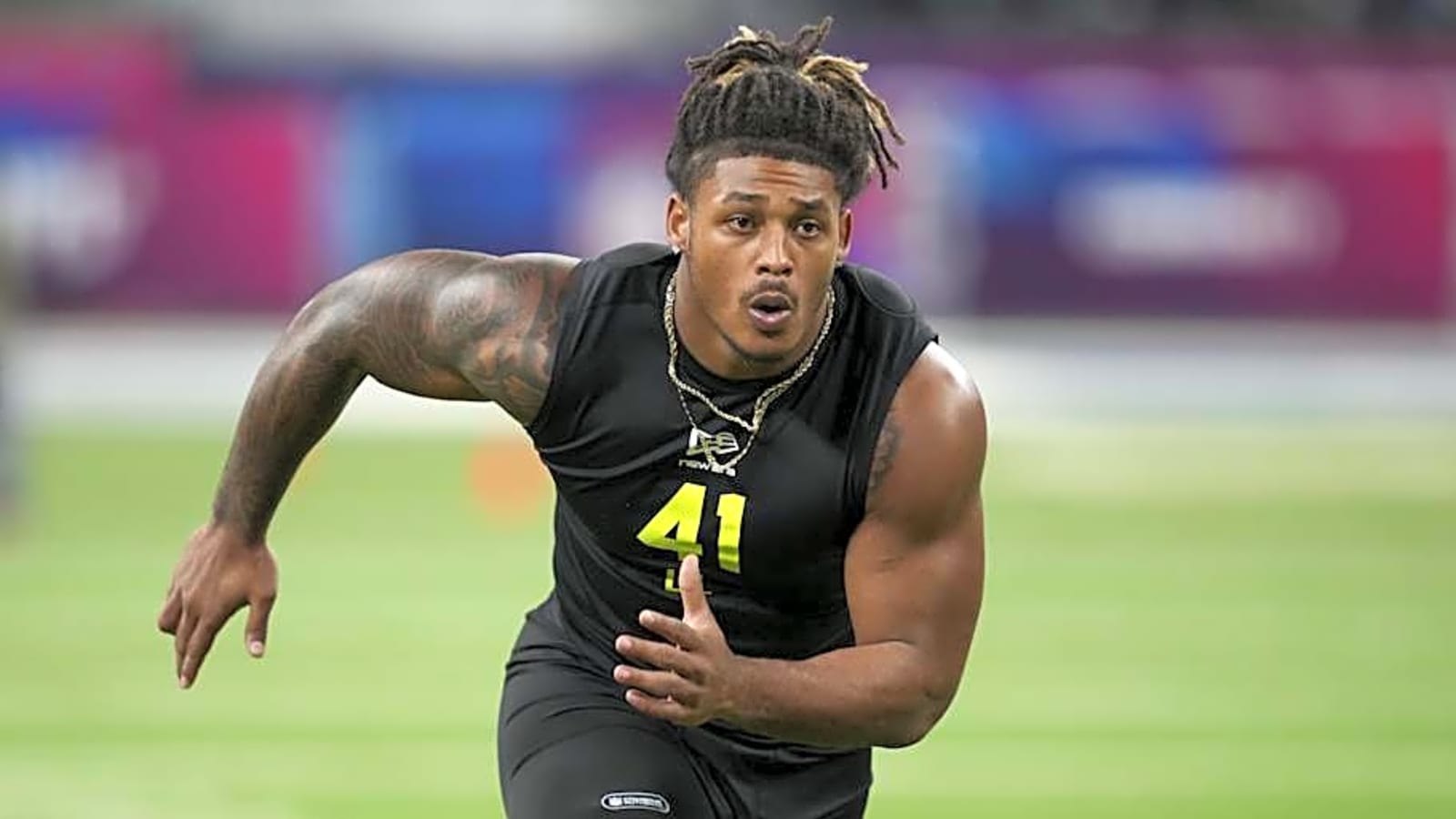 ESPN Draft Expert Gives Chargers A Roller Coaster Haul in 7 Round Mock Draft