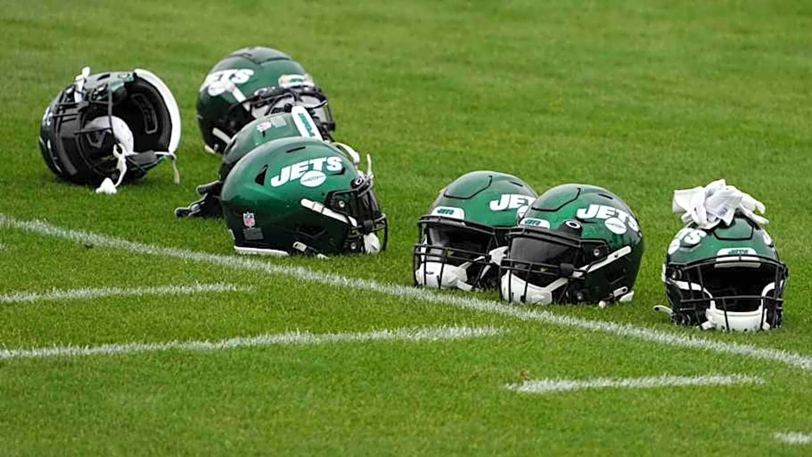 Jets Predicted To Cut Ties With 13-Year NFL Veteran