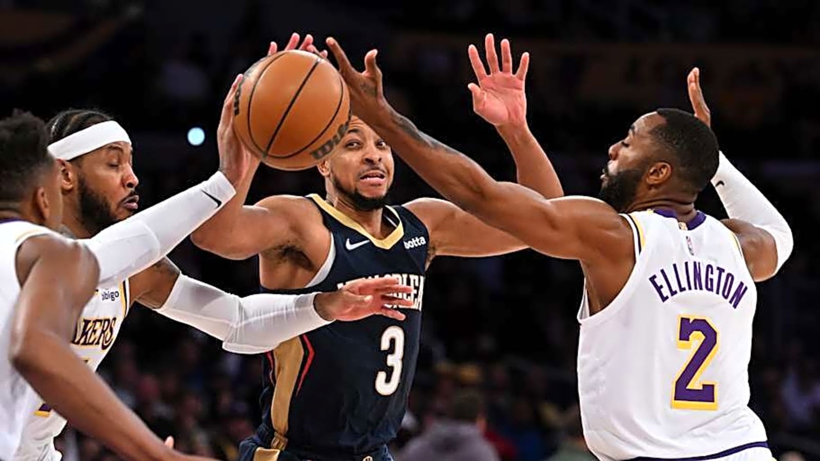 New Report On Grizzlies&#39; Interest In Ex-Lakers, Knicks Guard For Coaching Role