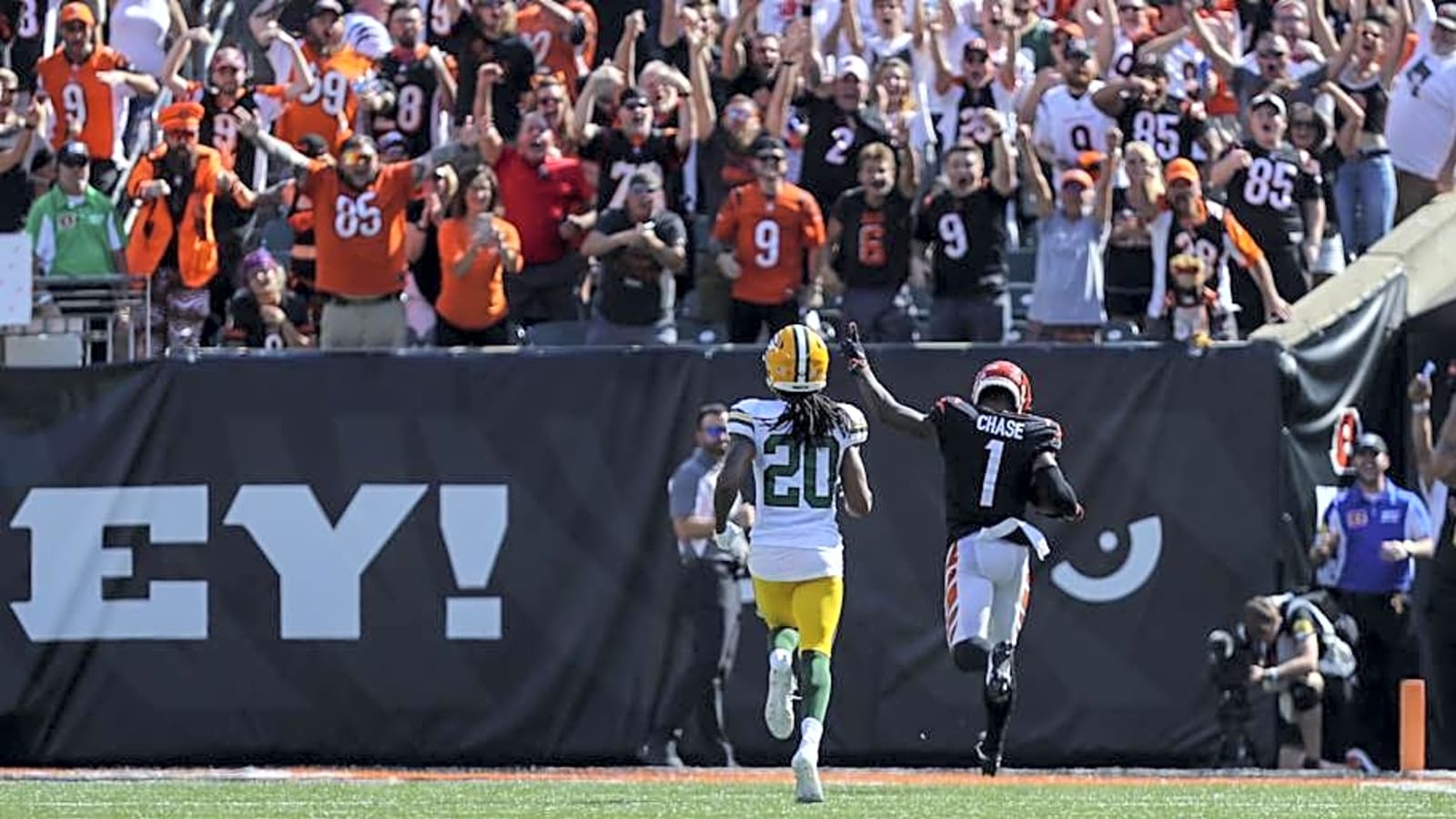 Packers Take First-Round Receiver in NFL.com Mock Draft of Current Stars