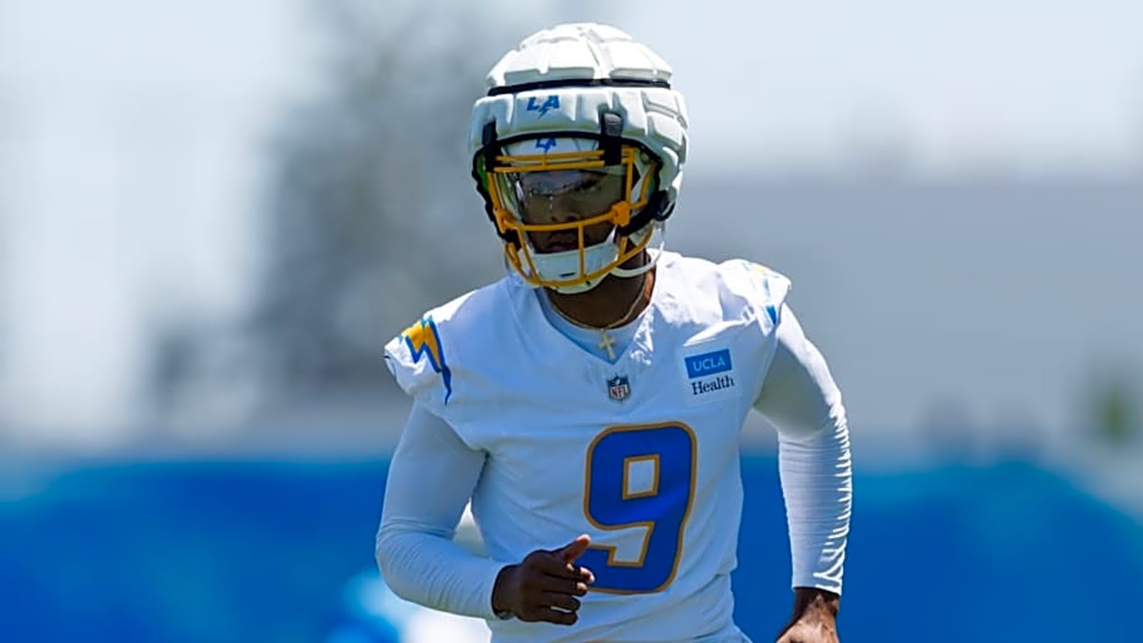 Chargers rookie faces Travis Hunter-level hype after wild rookie ranking