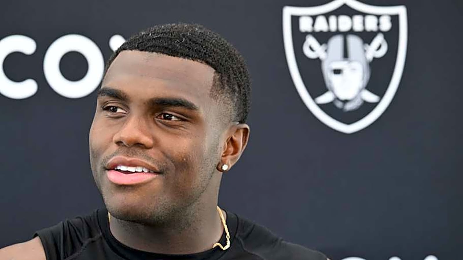 Raider Nation Reacts to Trading Jakorian Bennett