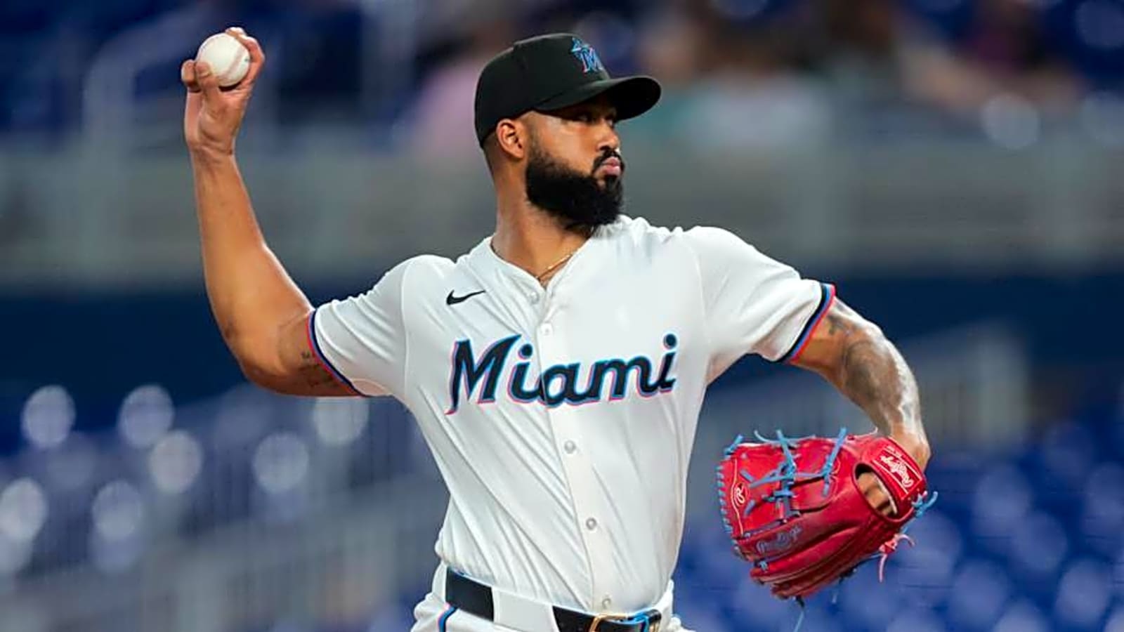 Dodgers Keeping Tabs on Cy Young Pitcher as Trade Deadline Nears, Says Insider