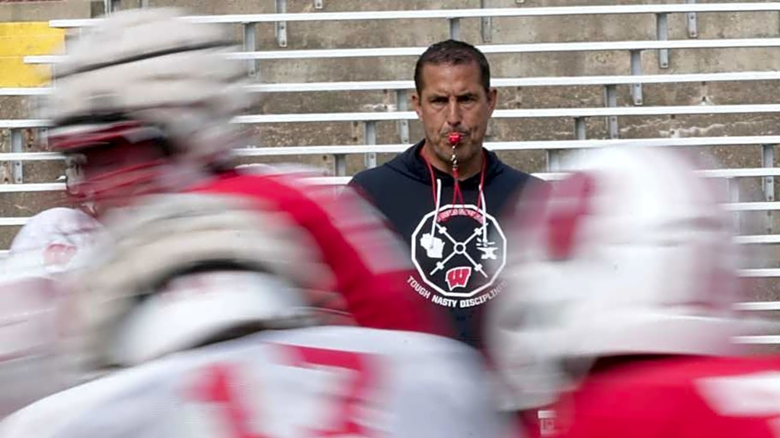 2026 defensive back commits to ACC school over Wisconsin Badgers