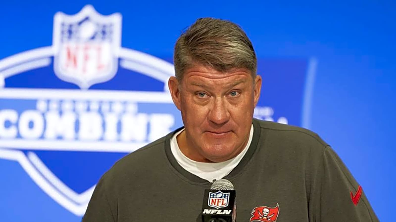 NFL insider urges Buccaneers to make bold trade move