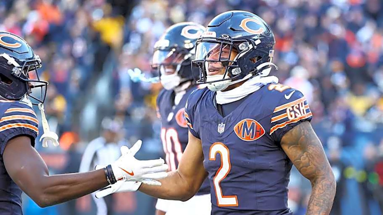 DJ Moore named Bears' 2025 Walter Payton Man of the Year