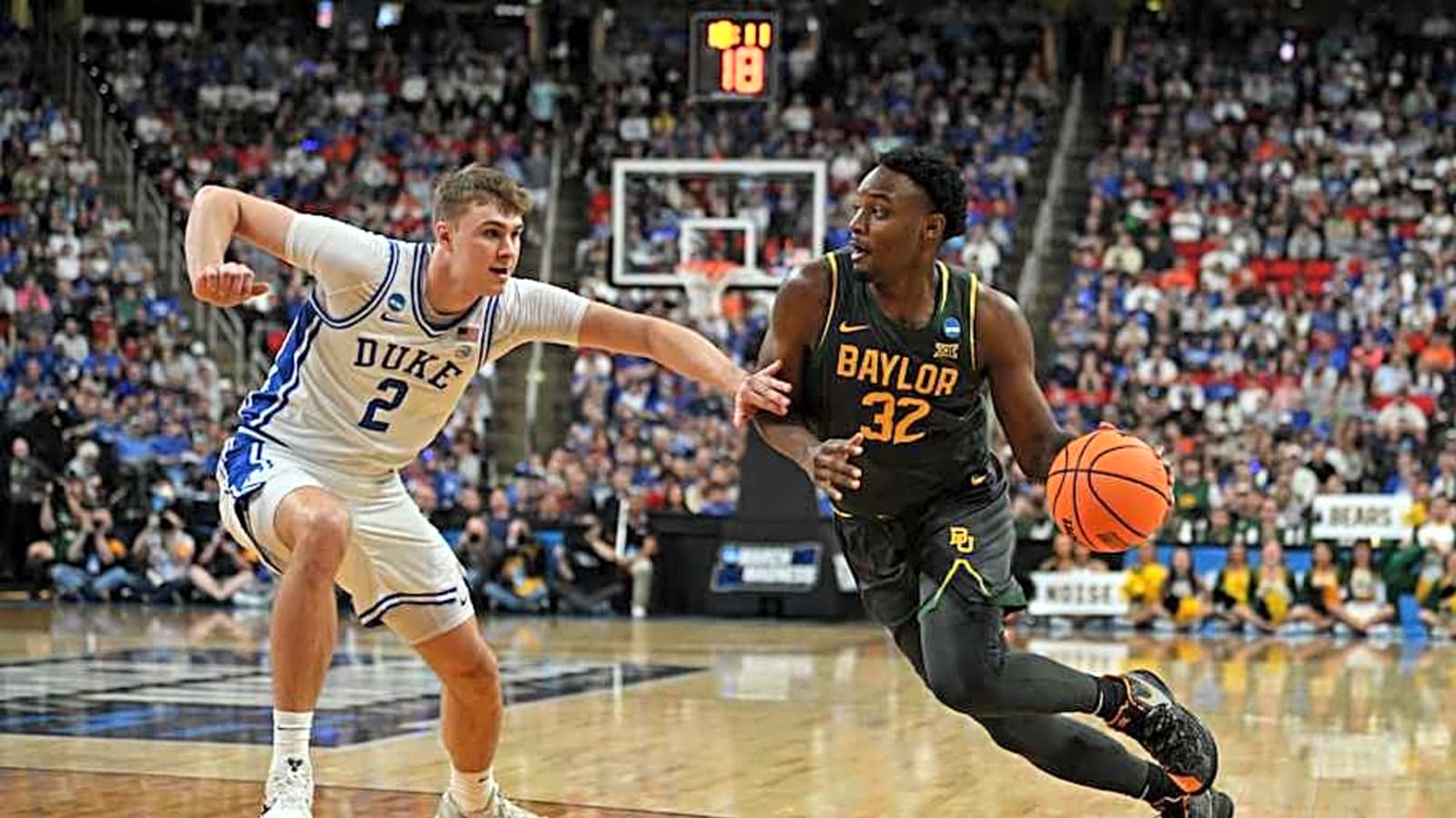 Cincinnati Lands Transfer Commitment From Baylor Forward Jalen Celestine