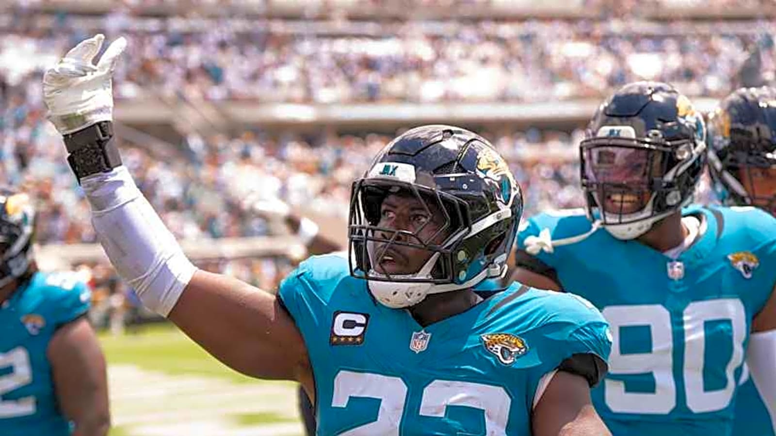 Snap Counts, Notable PFF Grades From Jaguars&#39; Week 1 Win