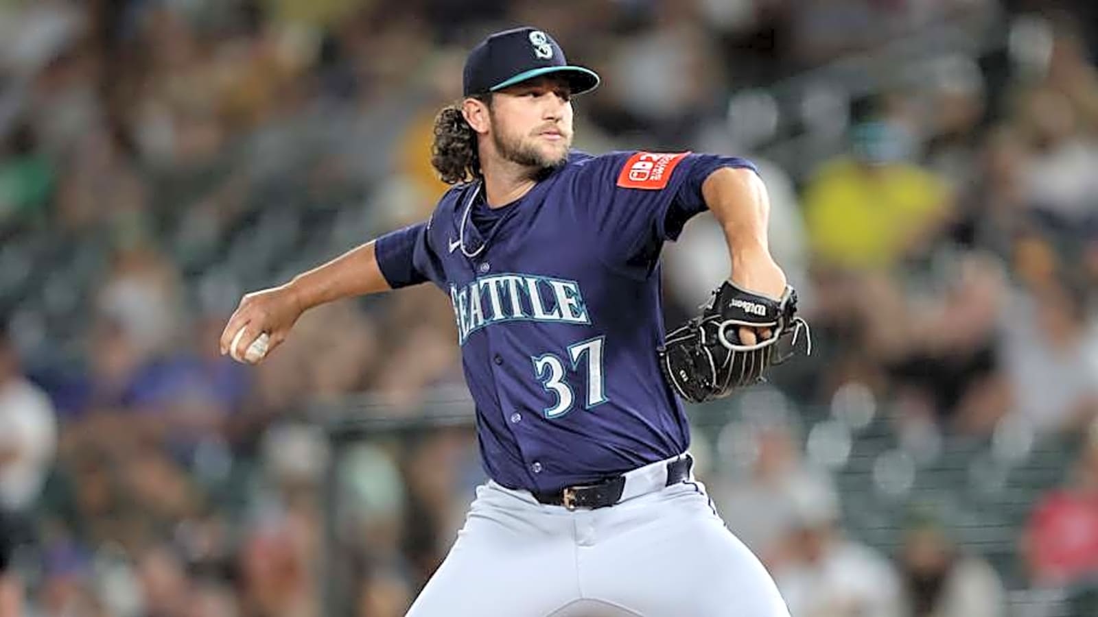 Seattle Mariners designate veteran relief pitcher for assignment