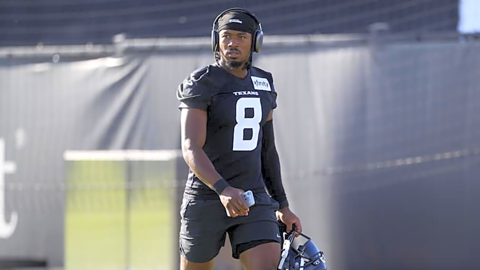 Texans’ Release Message About Eagles&#39; John Metchie III