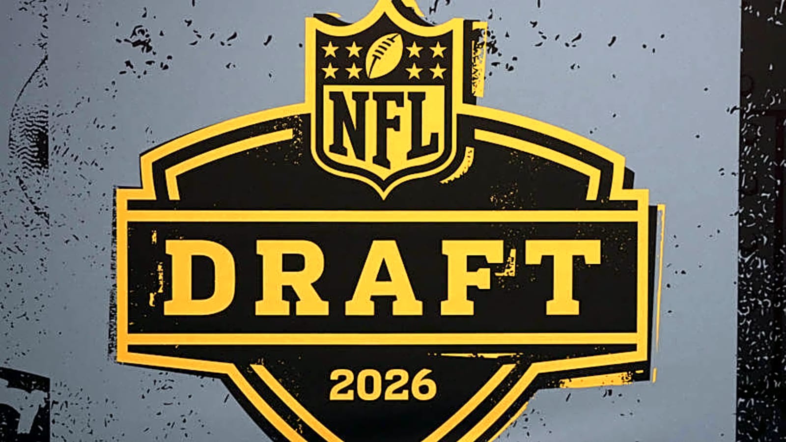 Should Chargers Consider Trading Down in First Round of 2026 NFL Draft?